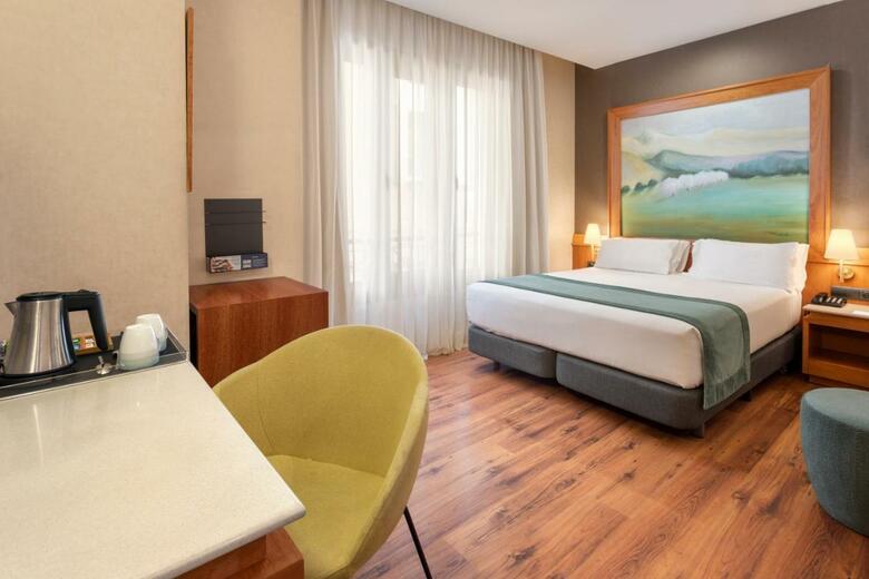 Hotel Catalonia Excelsior