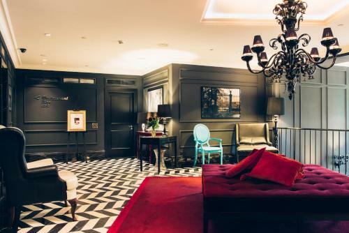 Dom Boutique Hotel By Authentic Hotels