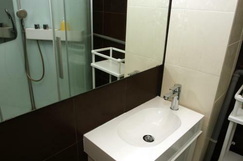 Hostal Nevsky 13 Guest House