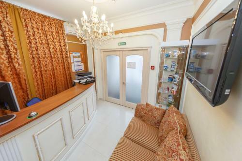 Sarov Hotel