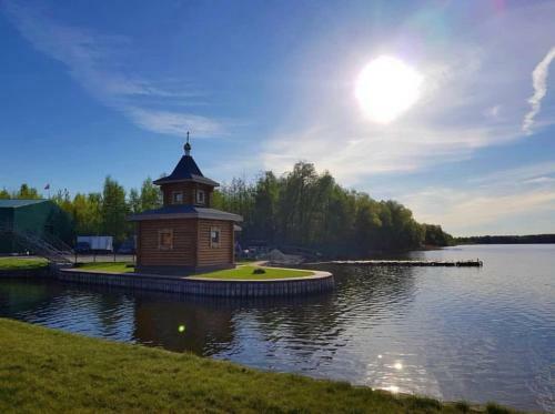 Hotel Saint Lake (? ??????? ?????)