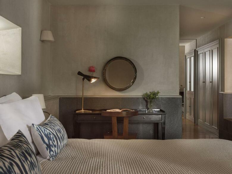 Kinsterna Hotel & Spa