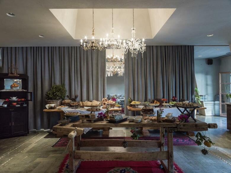 Kinsterna Hotel & Spa