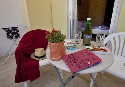 Meraki Apartments And Studios