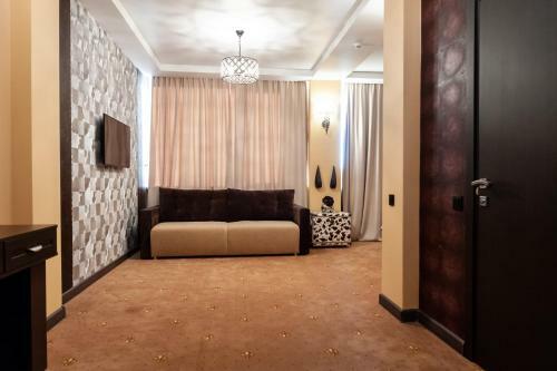 Hotel ??????