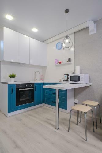 Apartment Petrovskie On Neftyanaya 15
