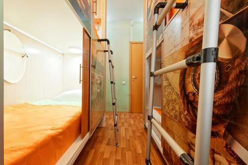 Capsulecity Hostel