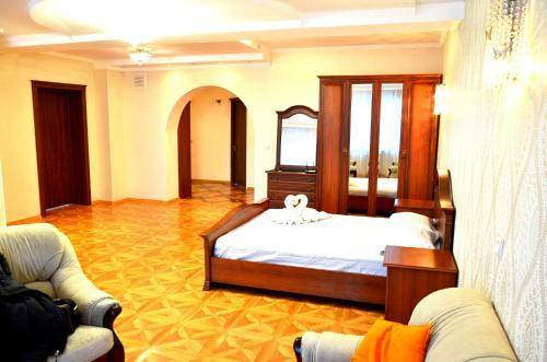Hotel ???????