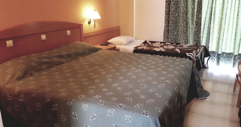 Hotel Tolo