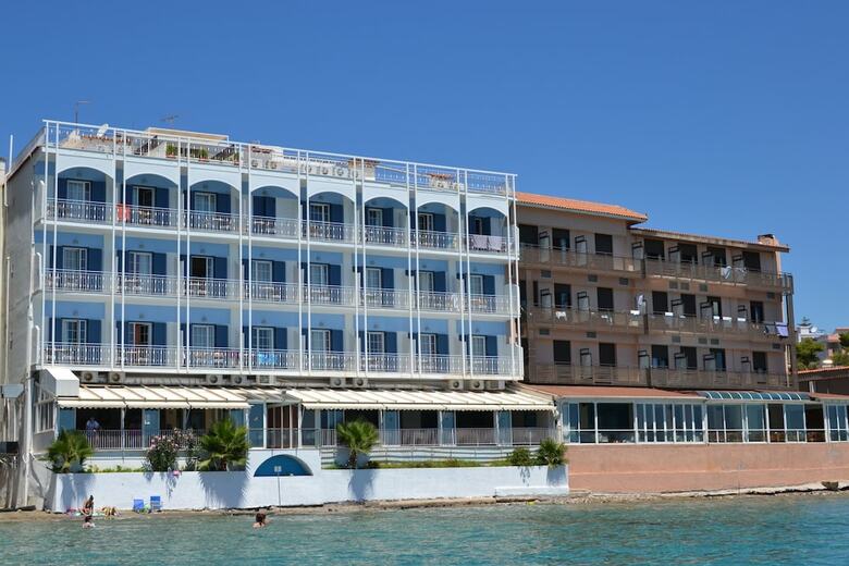 Hotel Tolo