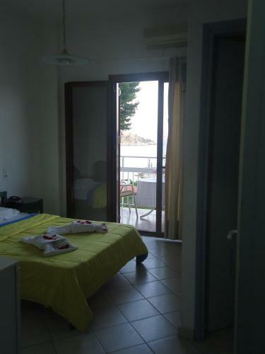 Koronis Hotel