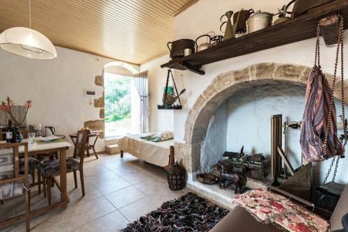Tsikalaria Traditional Stone House