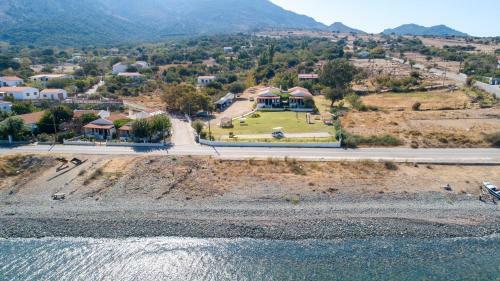 Athina Apartments