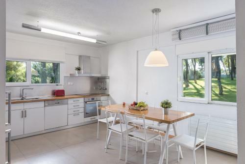 The White Villa At Sani