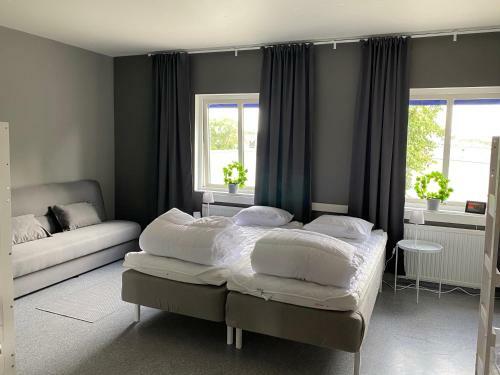 de La Gardie Park Vandrarhem Hostel