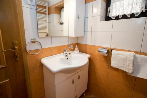 Po?itni?ka Hi?a ?van