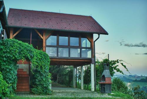 Holiday House (Apartment) Podhamer A