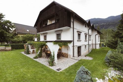 Hostal Vila Mojstrovka