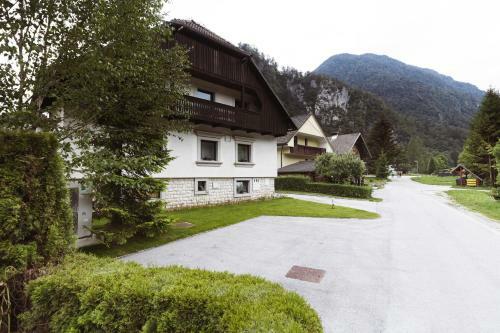 Hostal Vila Mojstrovka