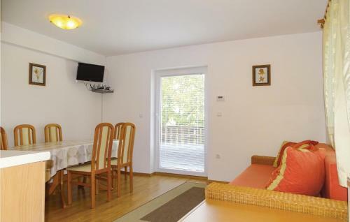 Two-bedroom Apartment In Zrece