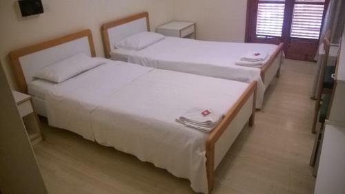 Moustakis Hotel
