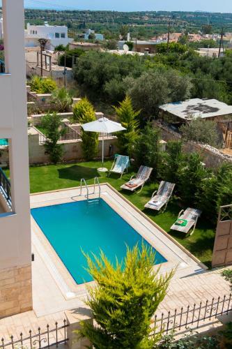 Villa Harmony-crete Residences