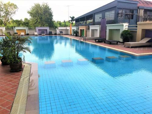 Angket Condominium Fully Furnished 14th Floor Studio Apartment