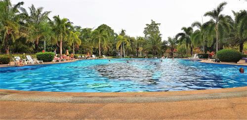Spacious 1 Bedroom At View Talay 2 Pattaya