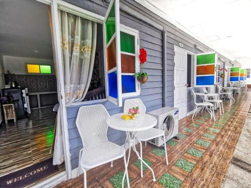 The Train Resort - Sauna & Spa