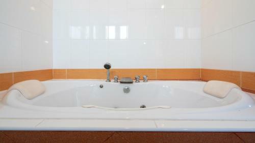 Villa Naiyang Beach 4 Brs