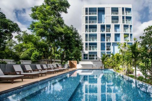 Deeprom Pattaya Hotel