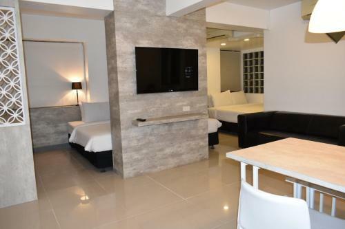 Loyy Hotel