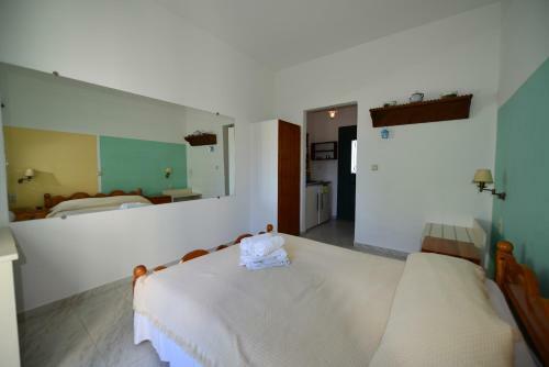 Pegasus Studios & Apartments