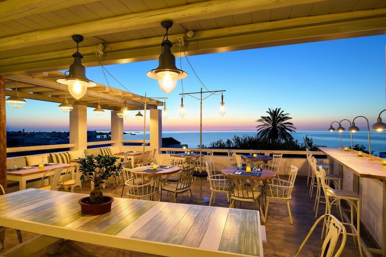 Ammos Hotel