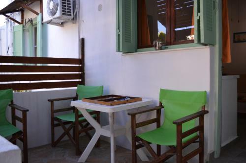 Hostal Skyros Panorama Studios