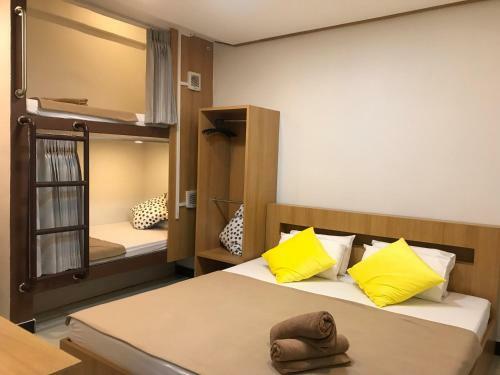 Express Hostel