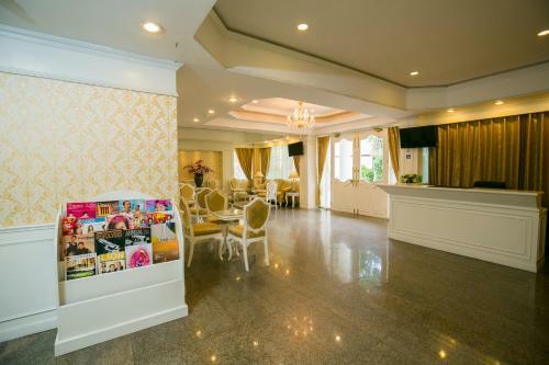 Hotel Le Paradis Bangkok