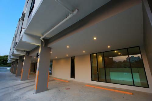 The Plubpla Serviced Apartment