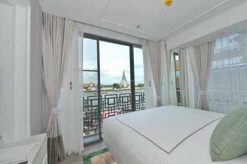 Hotel Riva Arun Bangkok