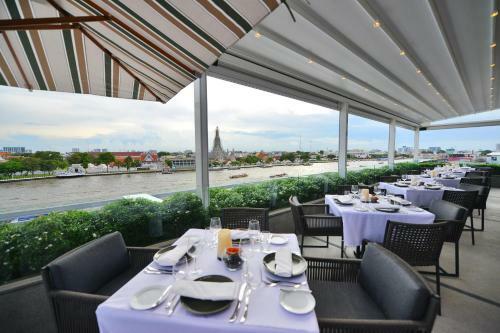 Hotel Riva Arun Bangkok