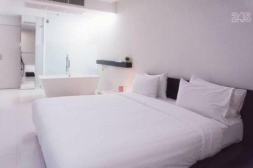 Hotel Q Residences