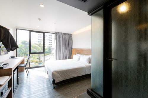 Stay Hotel Bkk