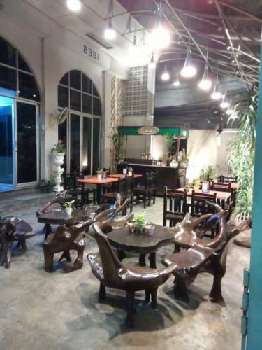 Hostal The Grand Palace Hostel