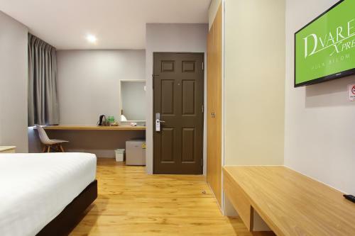 Hotel D Varee Xpress Pula Silom, Bangkok