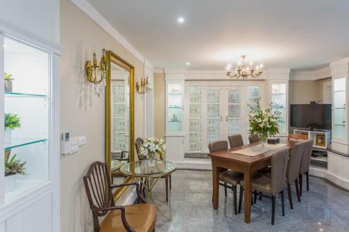Bed & Breakfast The Ritz Aree