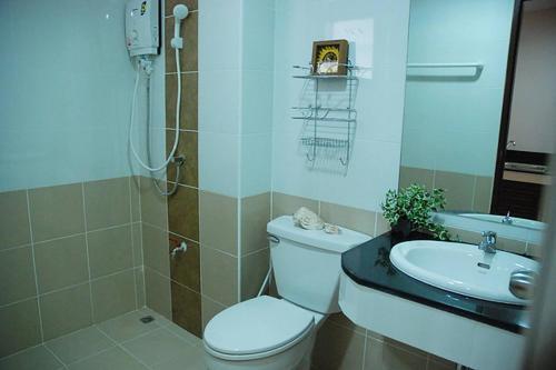 Hostal Mok Mek 72
