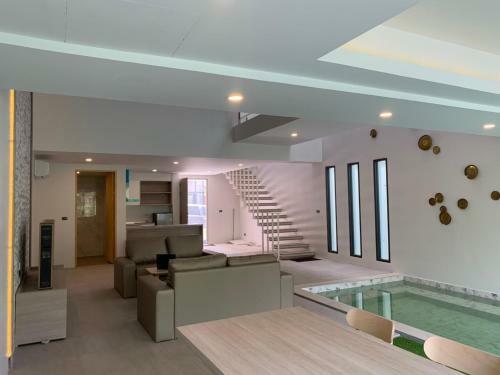 Pause Pool Villa By Replay