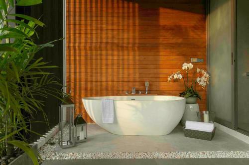 The Kamonchat - 7 Bedroom Villa, Kamala Beach, Phuket
