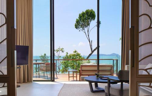 Hotel V Villas Phuket - Mgallery