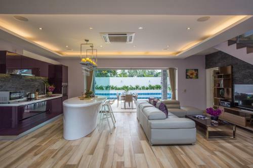 Ban Tai Estate Beachclub Villas